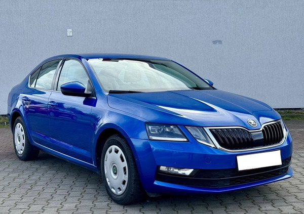 Skoda Octavia cena 59900 przebieg: 148000, rok produkcji 2018 z Chorzów małe 497